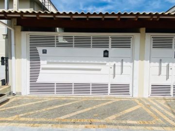 Casa em Condomínio - Venda - Jardim Rio das Pedras - Cotia - SP